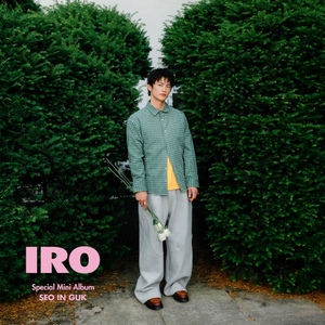 ＜ハイタッチ応募付き＞Special Mini Album『IRO』TYPE-C